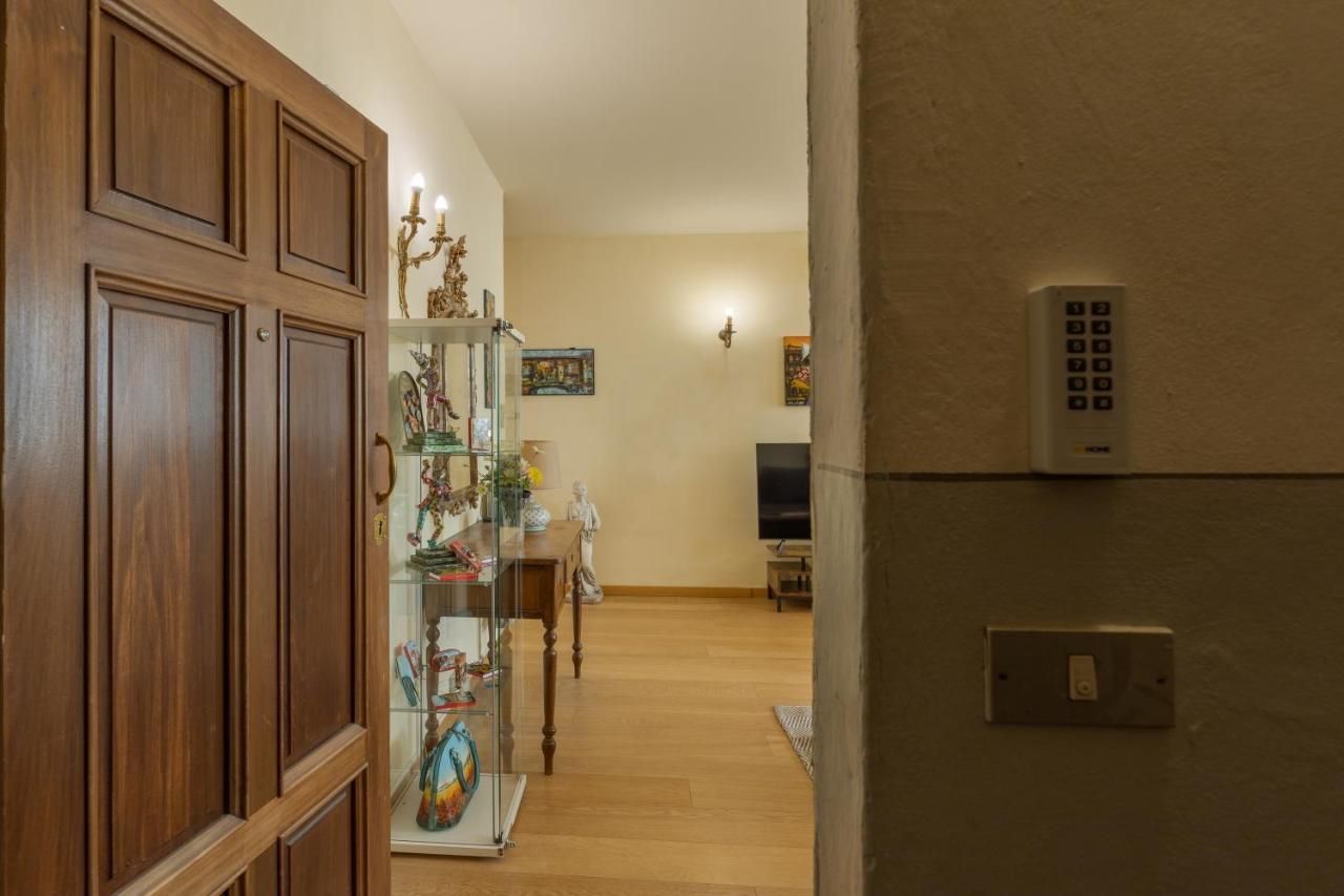 Pinocchio' S House In The Center Of Florence Extérieur photo