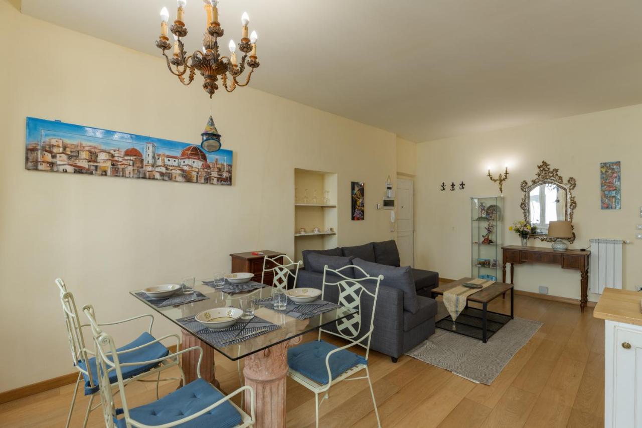 Pinocchio' S House In The Center Of Florence Extérieur photo
